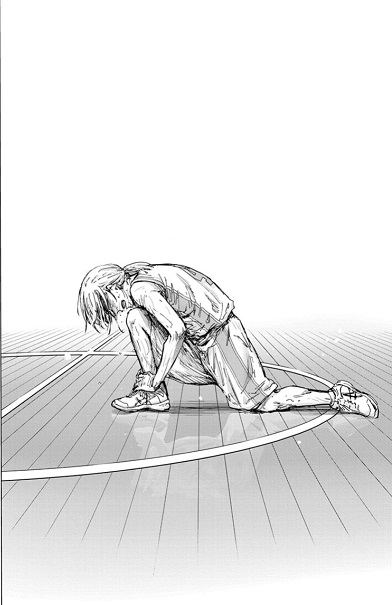 Chinatsu alone on the court in agony from an injury